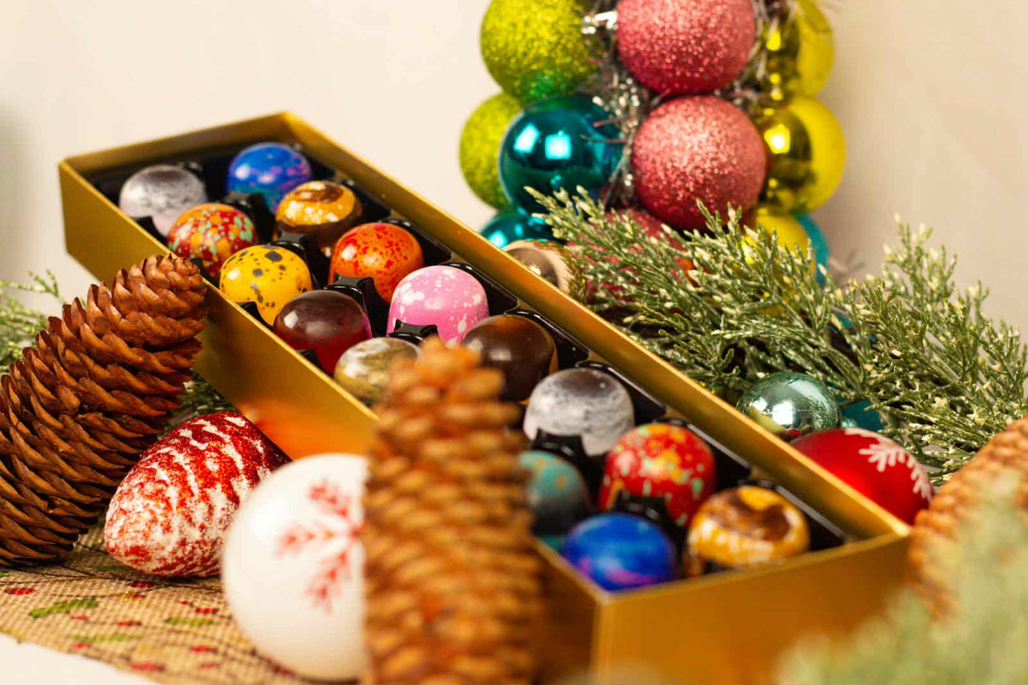 Assorted box of 16 Truffles
