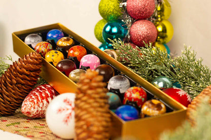 Assorted box of 16 Truffles