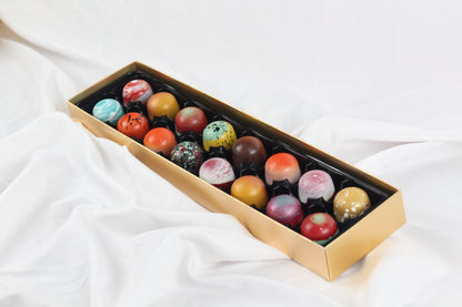 Assorted box of 16 Truffles
